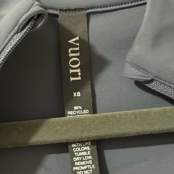 Vuori Quarter-Zip Pullover xs & leggings xs - Picture 3 of 10
